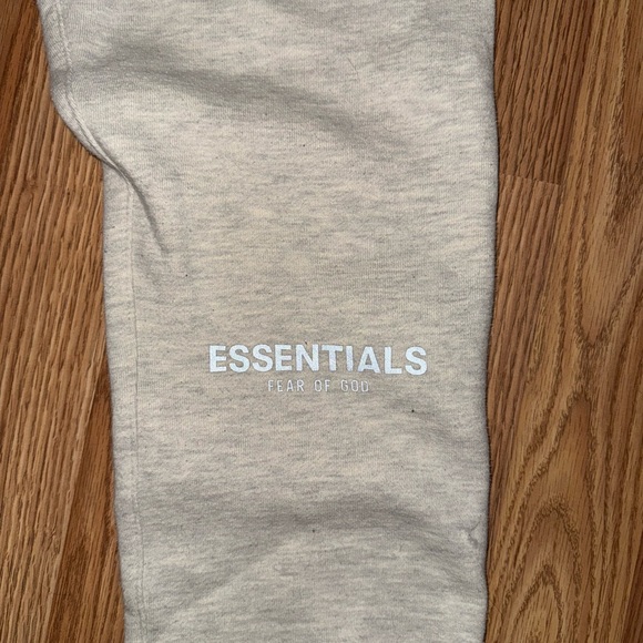 Fear of God Essentials Grey Sweatpants - Picture 2 of 5